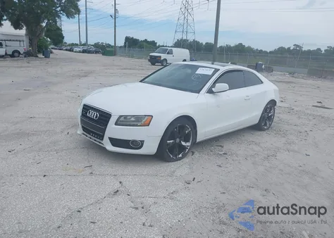 2010 Audi A5 3.2 Premium Plus z USA, uszkodzony, nr VIN WAUCKAFR3AA073018